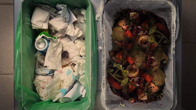 Condomínio' feito com contêineres reciclados vira alternativa de